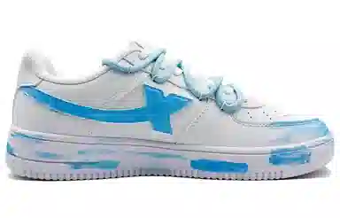 【定制球鞋】特步 空军一号 礼盒款 雪落幽蓝 雪花 泼墨手绘 防滑耐磨 低帮 板鞋 男女同款 冰蓝色