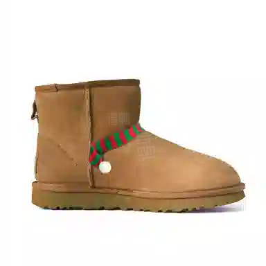 UGG 108