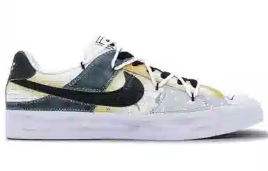 Nike Court Royale 313