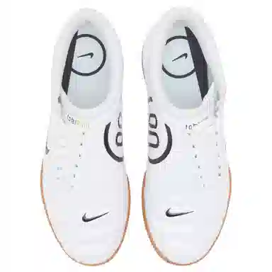 Nike Total 90 III White