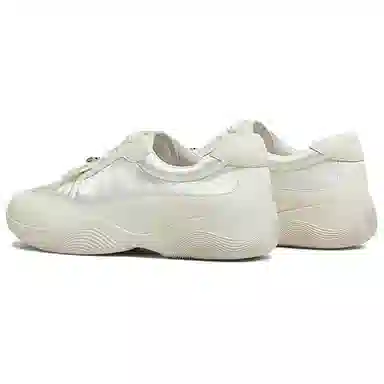 他她 经典气质潮流 低帮 生活休闲鞋 女款