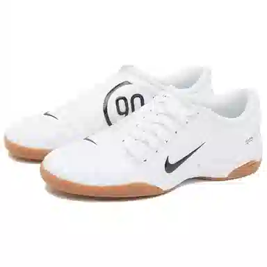 Nike Total 90 III White