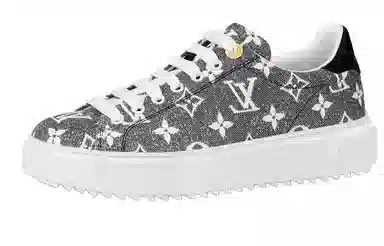 LOUIS VUITTON Time Out