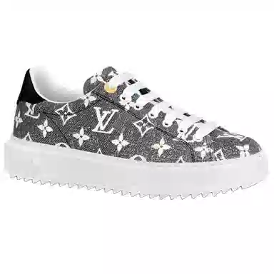 LOUIS VUITTON Time Out