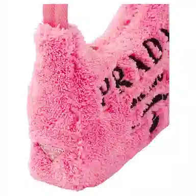 Prada Re-Edition 2000 Pink