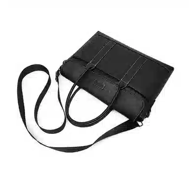 老人头 简约轻便商务设计时尚高级感纯色通勤大容量单肩斜挎包 合成革 公文包 男款 黑色