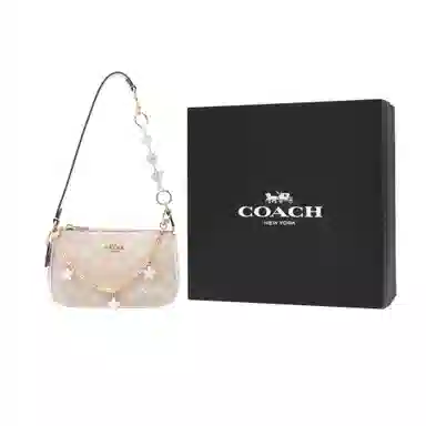 Coach Nolita 19