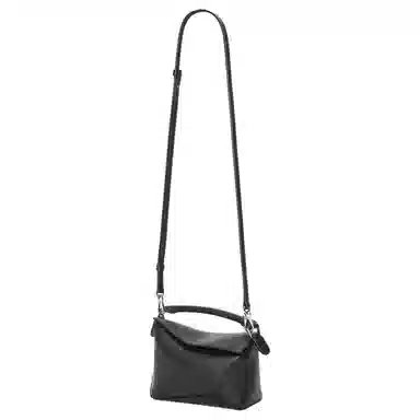 LOEWE Puzzle