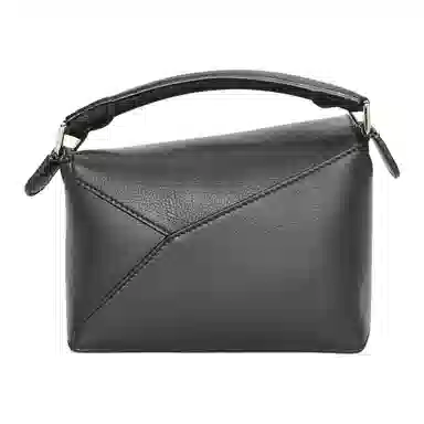 LOEWE Puzzle