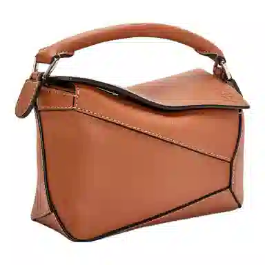 LOEWE Puzzle