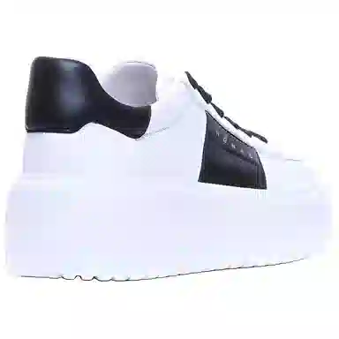 HOGAN