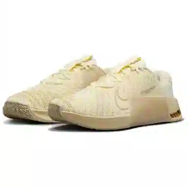 Nike Metcon 9 Beige