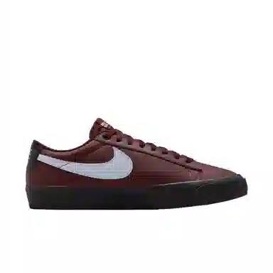 Nike SB Blazer Low Red Brown
