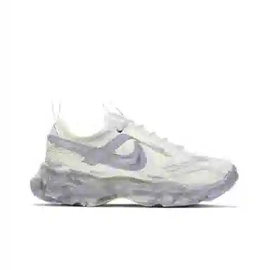 Nike TC 7900