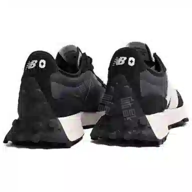 New Balance 327