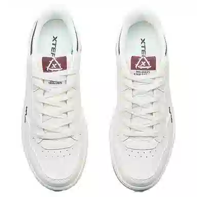 特步 启浪 舒适百搭 防滑耐磨包裹性 低帮 板鞋 男款 白红黑