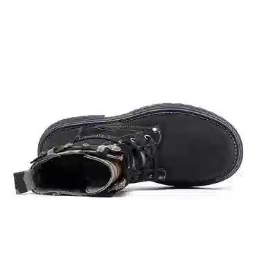 Lee Cooper