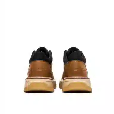 Lee Cooper