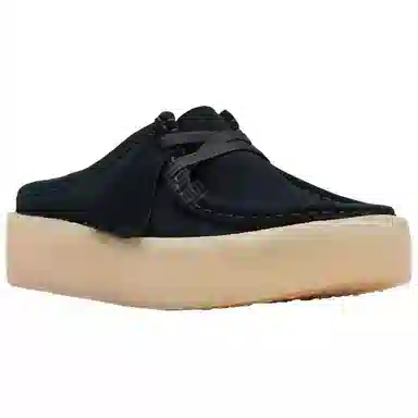 Clarks Wallabee