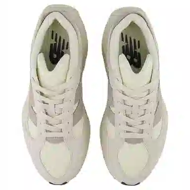 New Balance Wrpd Runner Grey Beige