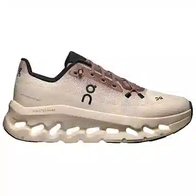 On Cloudtilt WMNS