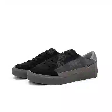 Lee Cooper