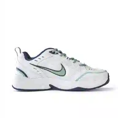 Nike Air Monarch 4