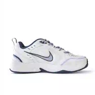 Nike Air Monarch 4