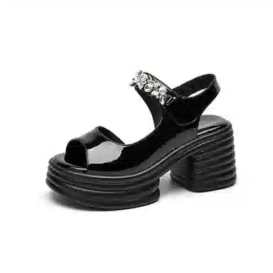 DAPHNE PU