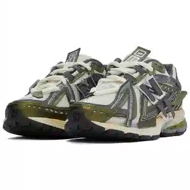 New Balance 1906A Olive