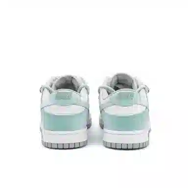 Nike Dunk "Green Snake"