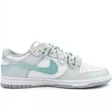 Nike Dunk "Green Snake"