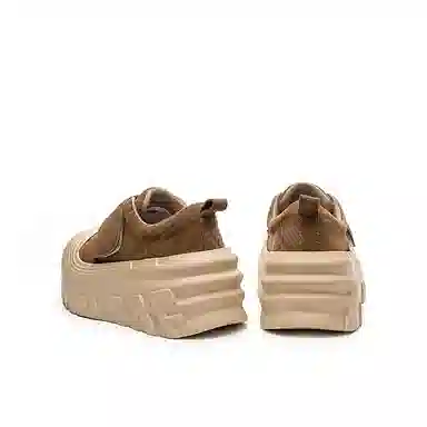 AQUASCUTUM
