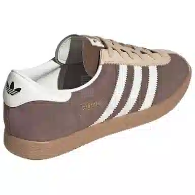adidas Stadt Brown