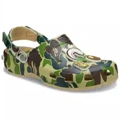 A BATHING APE x Crocs Classic clog