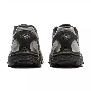 Mizuno Racer ADV Silver