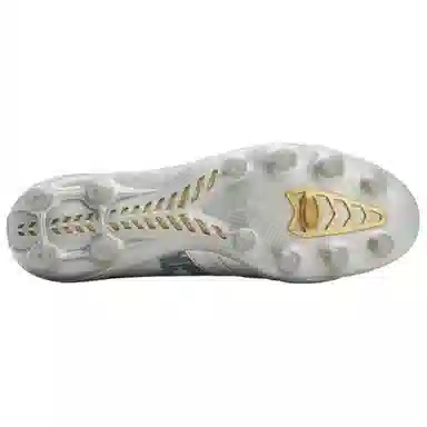 Mizuno Morelia Neo 4
