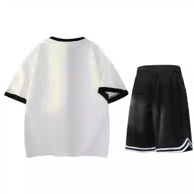 maxim's de paris logo