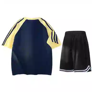 maxim's de paris logo