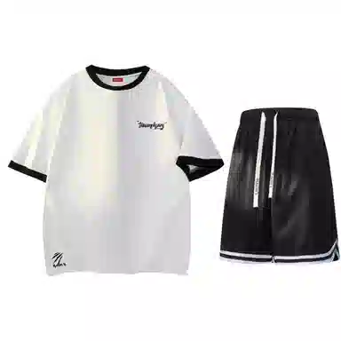 maxim's de paris logo