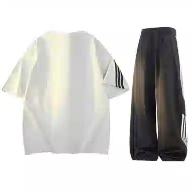 maxim's de paris logo