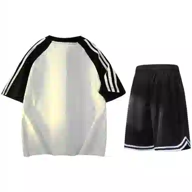 maxim's de paris logo