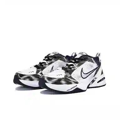 Nike Air Monarch 4