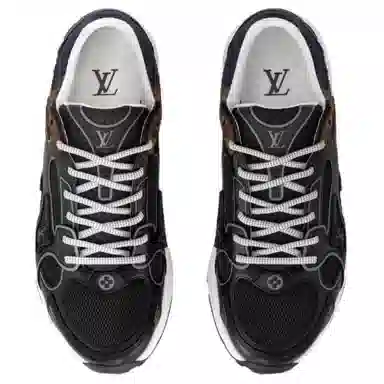 LOUIS VUITTON Olympia