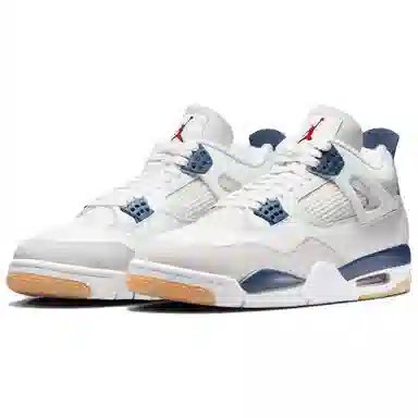 Nike SB x Air Jordan 4 "Navy"