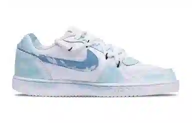 Nike EBERNON