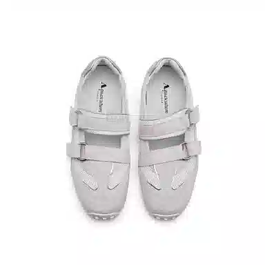 AQUASCUTUM