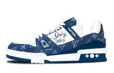 LOUIS VUITTON Trainer LV