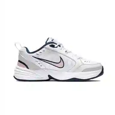 Nike Air Monarch 4