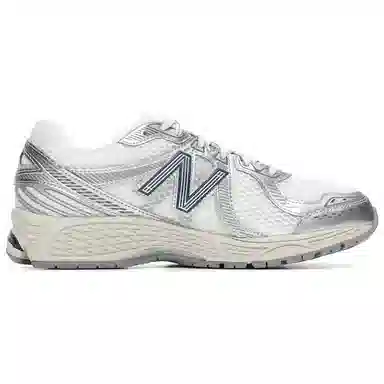 New Balance 860 Silver